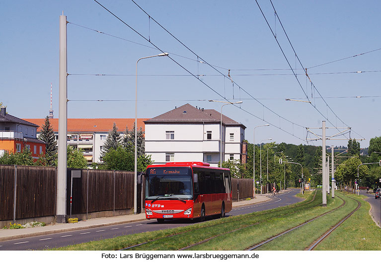 Ein RVD Bus in Dresden an der Haltestelle Breitscheidstraße der Straßenbahn in Dresden