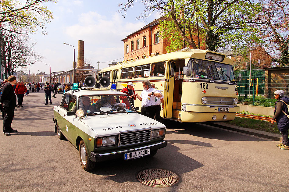 Ein Lada 2103 der Deutschen Volkspolizei in Dresden