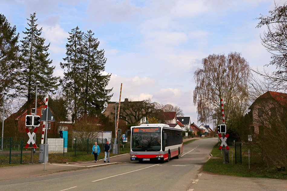 Ein SEV Bus von Muss Bus am Bahnhof Altgengörs