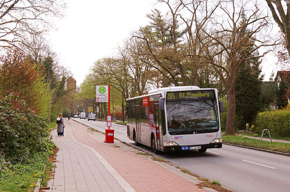 Die Bushaltestelle Pieperweg in Hamburg-Iserbrook