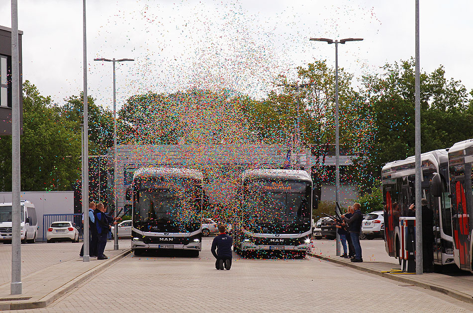 Die Inbetriebnahme vom Elektrobus-Betriebshof in Norderstedt von der VHH
