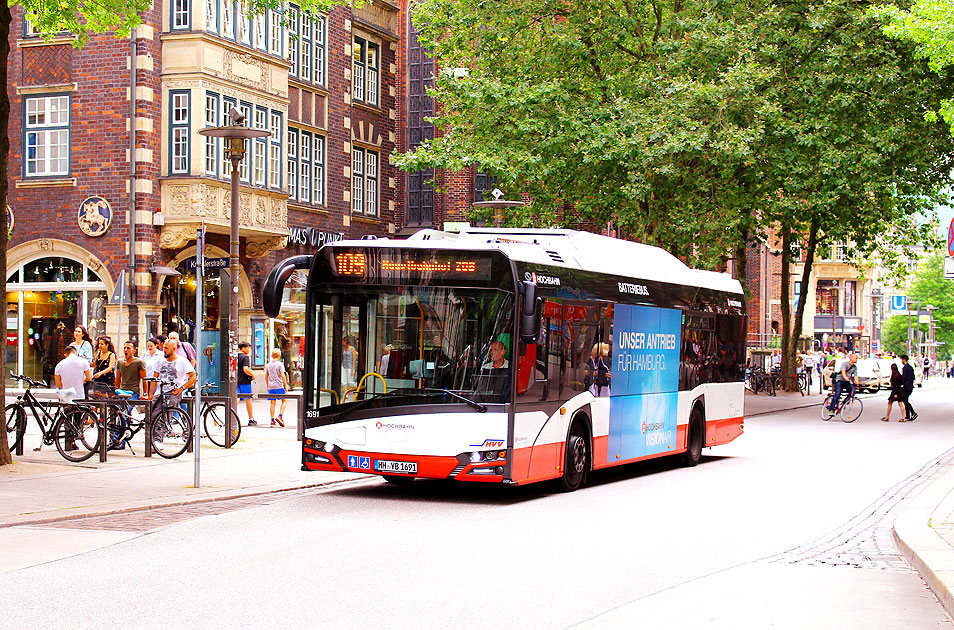 Fotos Solaris Busse bei der Hochbahn