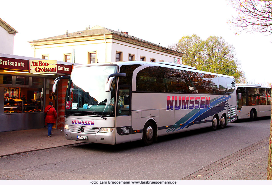 SEV Bus am Bahnhof Pinneberg