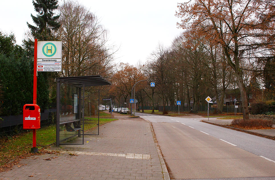Die Bushaltestelle Geranienweg in Hamburg-Osdorf