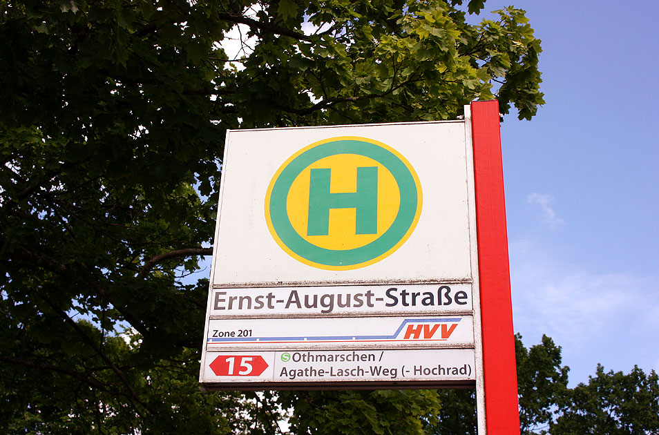Bushaltestellenschild Ernst-August-Straße in Hamburg-Othmarschen