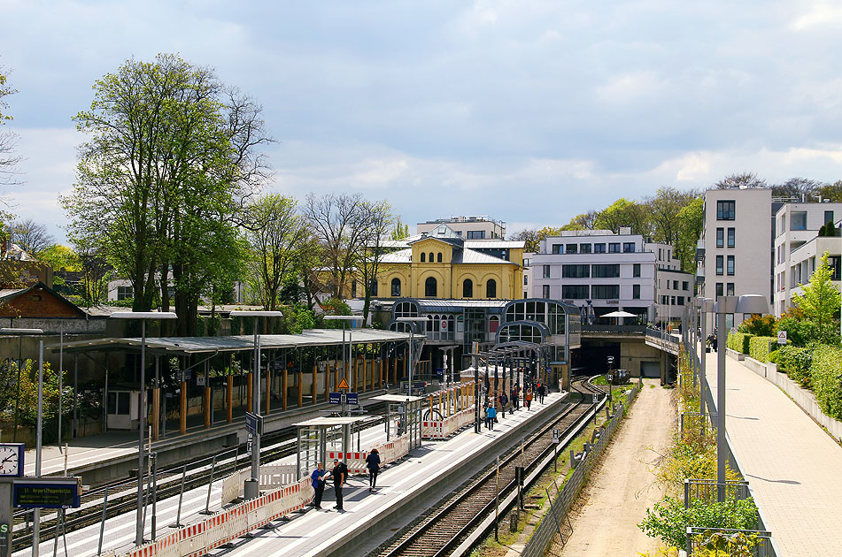 Der Bahnhof Blankenese in Hamburg
