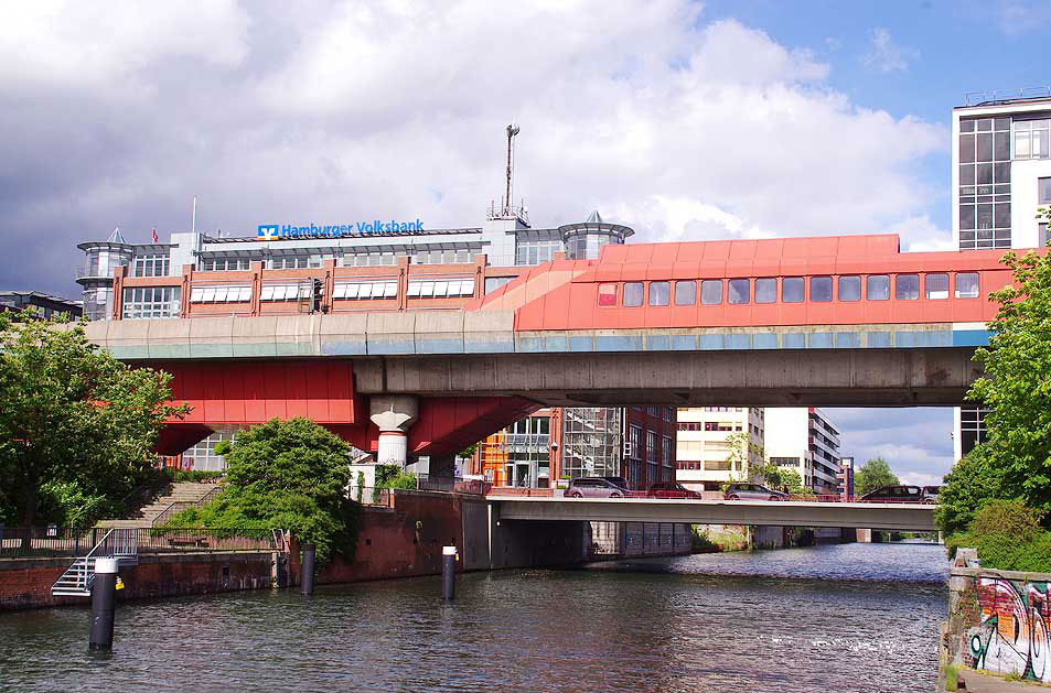 Der Bahnhof Hammerbrook der S-Bahn in Hamburg