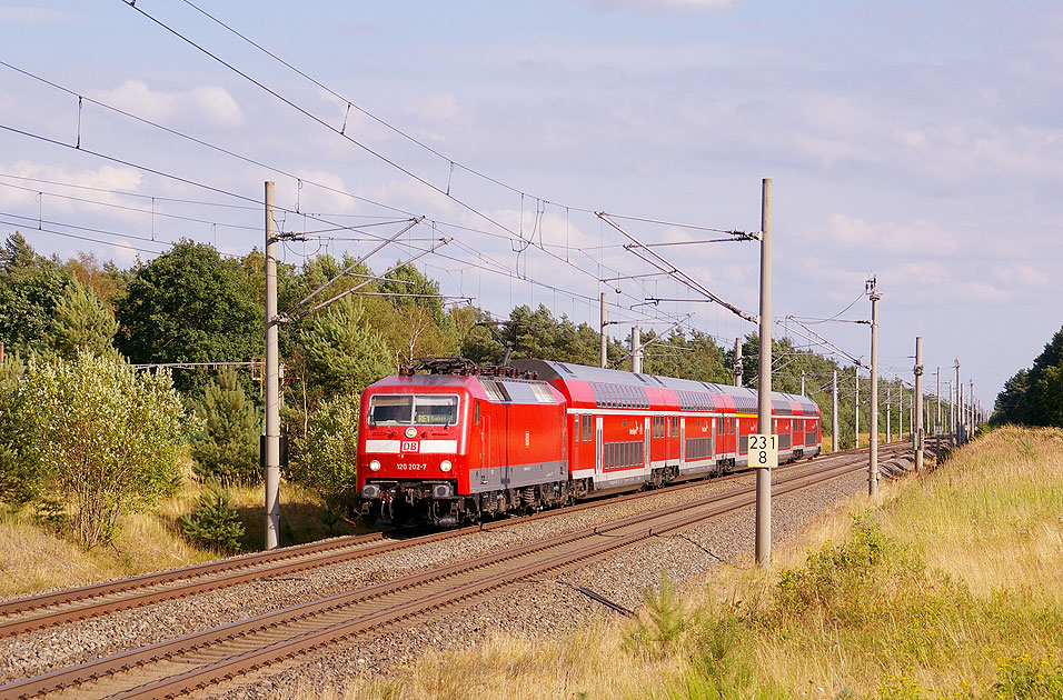 Bahnhof Schwanheide - DB Baureihe 120
