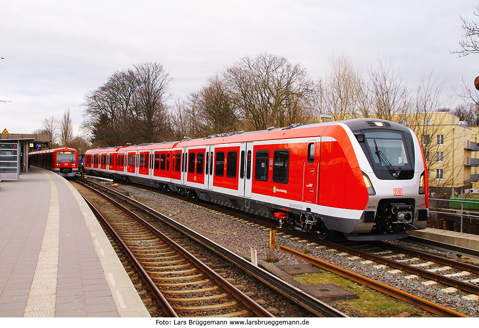 DB Baureihe 490 im Bahnhof Hamburg-Ohlsdorf