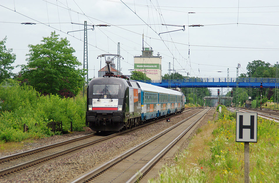 Der HKX - Der Hamburg-Köln-Express in Tostedt