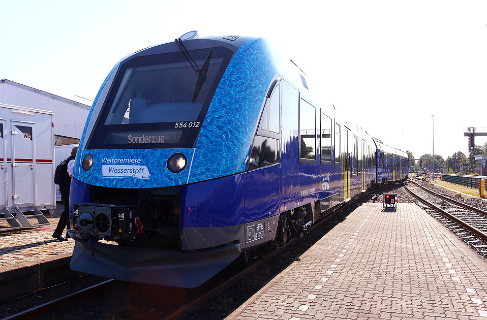 Die Baureihe 554 - der Ilint bei der EVB- Wasserstoffzug in Bremervörde