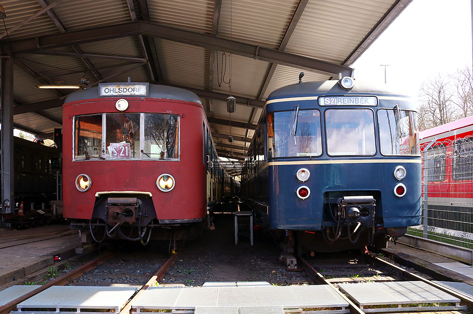 Der 471 001 und 470 137 im Eisenbahnmuseum Aumühle