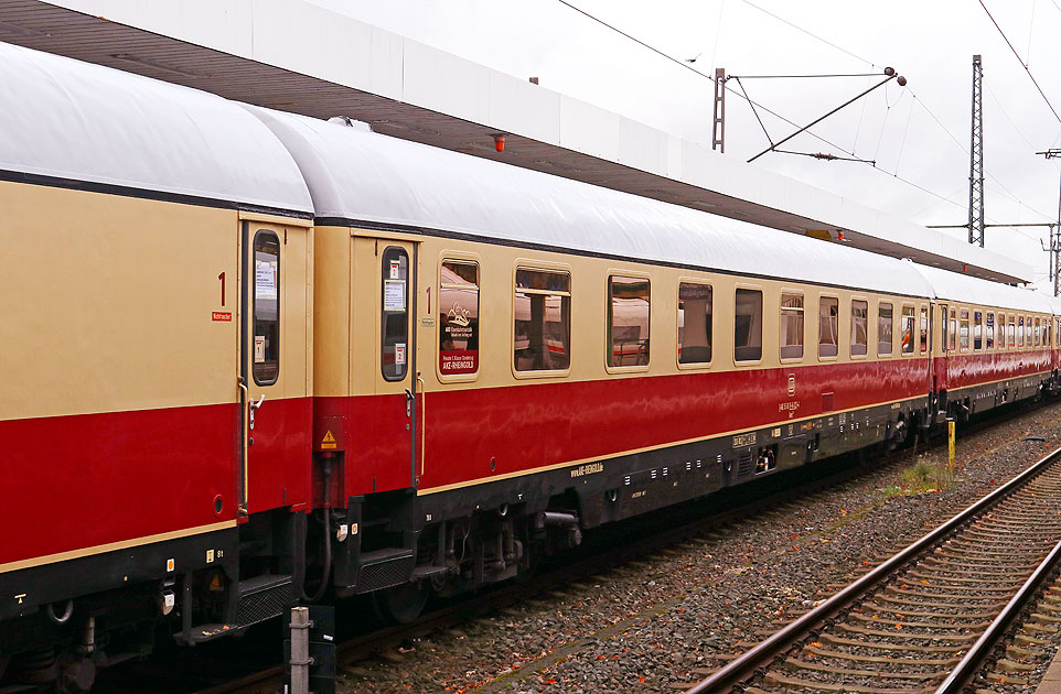 Ein Avmz der AKE im Bahnhof Hamburg-Altona