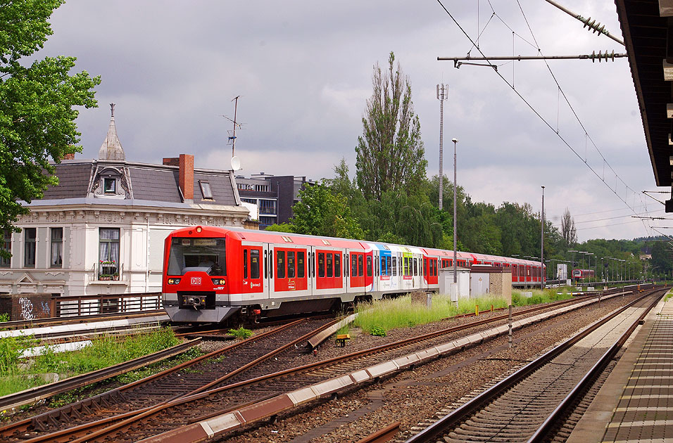 S-Bahn Bahnhof Hamburg-Bergedorf - Baureihe 474