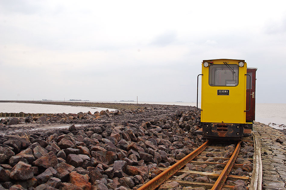 Halligbahn Oland Langeneß