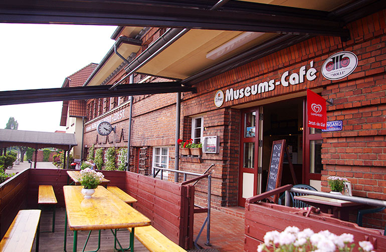 Das Museums-Cafe im Bahnhof Kühlungsborn West beim Molli
