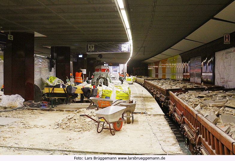 Bauarbeiten im Bahnhof Hamburg Jungfernstieg im City Tunnel