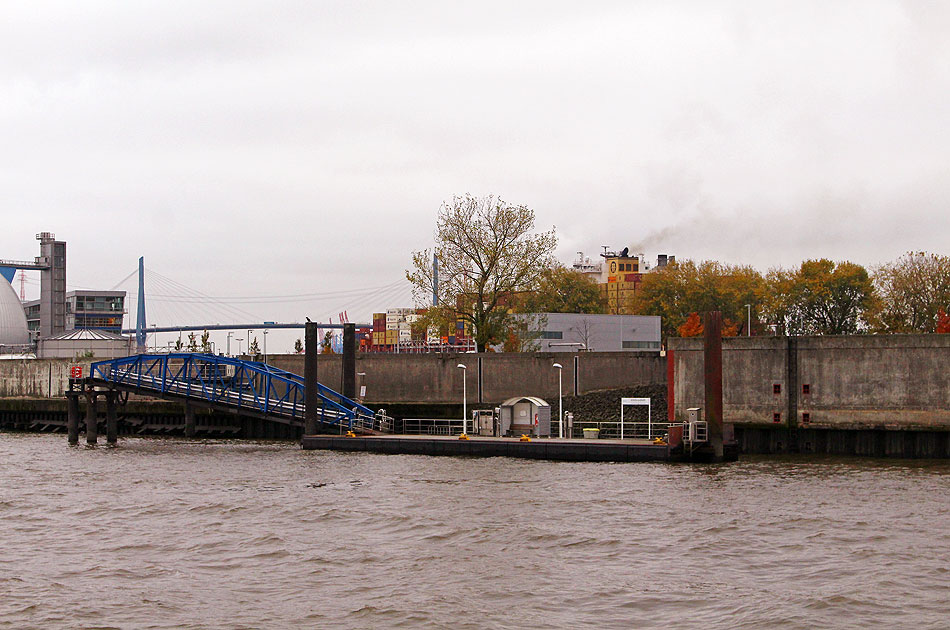 Der Anleger Köhlbrandhöft im Hamburger Hafen