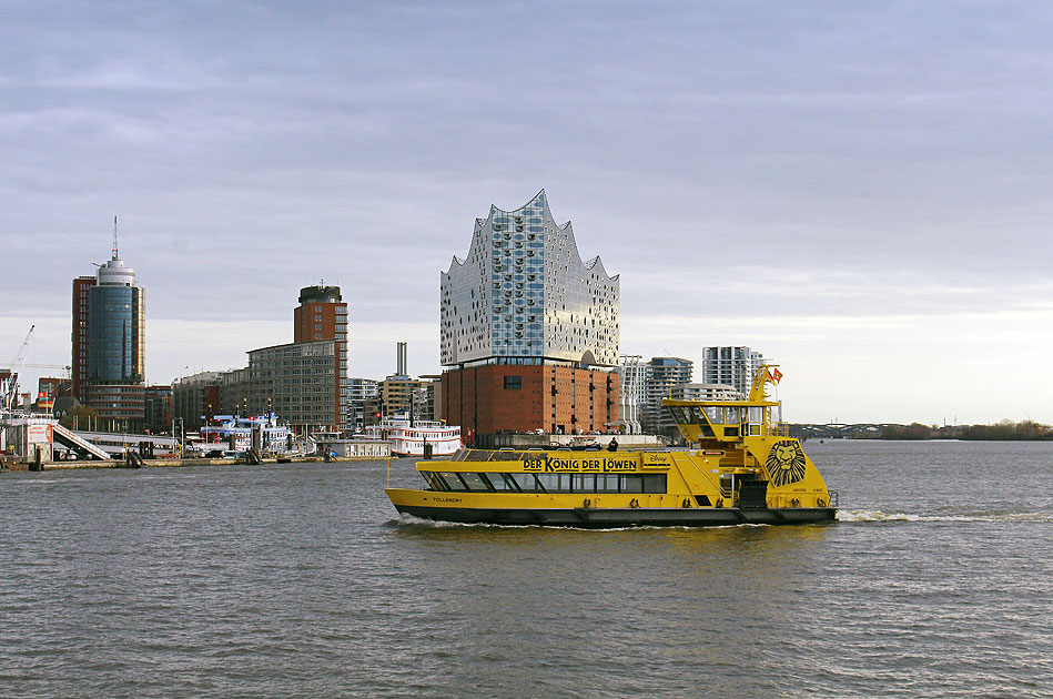 Das HADAG Schiff Tollerort