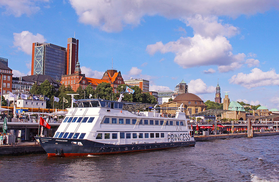 Das Schiff MS Princess von Kapitän Prüsse