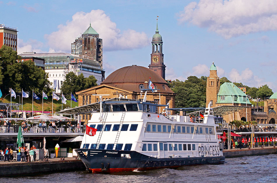 Das Schiff MS Princess von Kapitän Prüsse