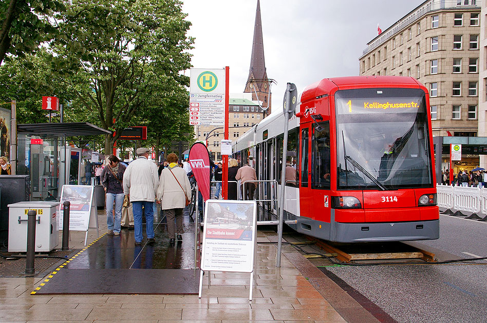Das wäre innovative Elektromobilät für Hamburg gewesen: Die Straßenbahn in Hamburg - mit dem Namen Stadtbahn