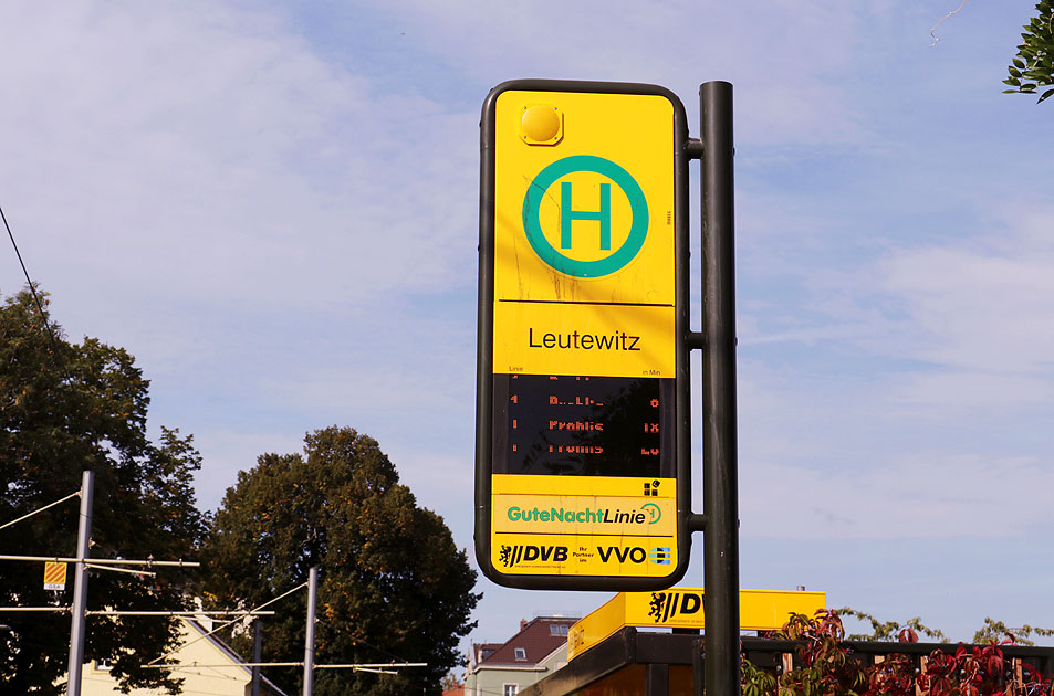 Die Haltestelle Leutewitz der Straßenbahn in Dresden