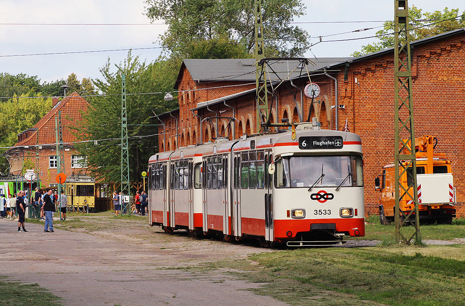 Straßenbahnmuseum Wehmingen - Straßenbahn Bremen BSAG 3533