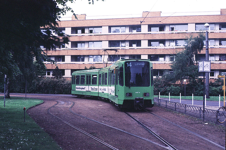 Die Stadtbahn in Hannover in der Kehre Limmer