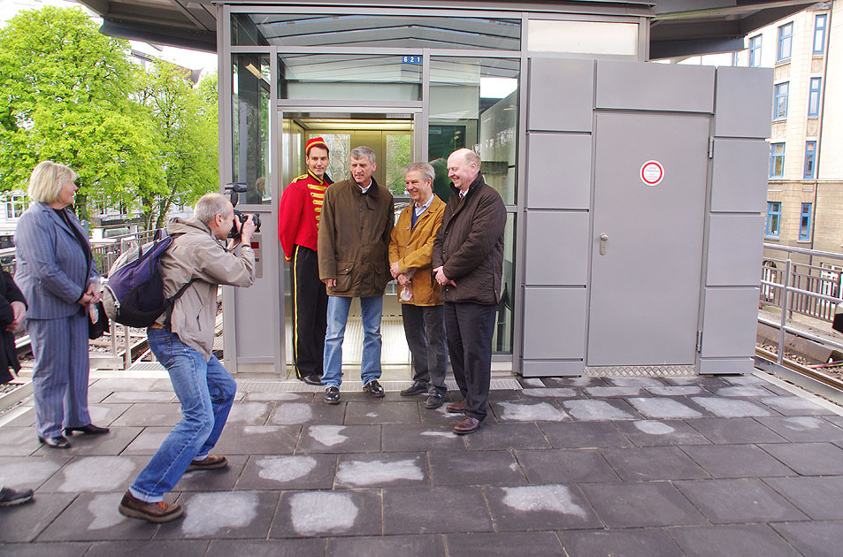 Aufzug in der U-Bahn Haltestelle Eppendorfer Baum