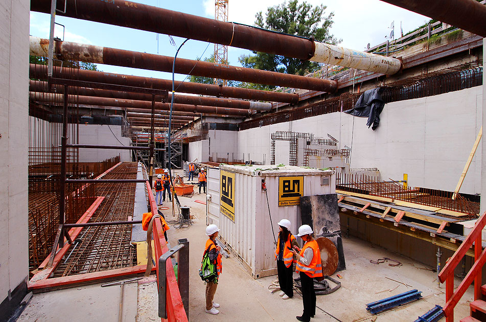 Die Haltestelle Stoltenstraße in Hamburg