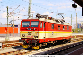 CD Baureihe 371- Dresden Hbf - Lok 371 005-0
