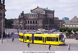 Straßenbahn Dresden Theaterplatz