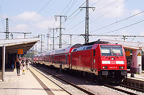 Eine Lok der Baureihe 146.2 in Singen