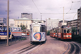 Die Straßenbahn in Hamburg am ZOB