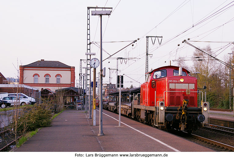 DB Baureihe 295 im Bahnhof Leer in Ostfriesland