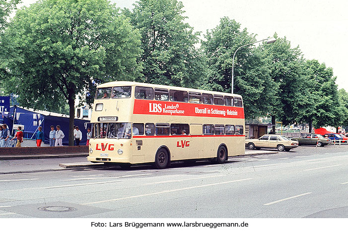 LVG Doppeldeckerbus in Lübeck an der Untertrave