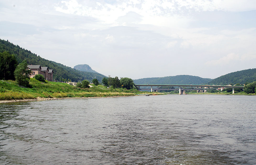 Die Elbbrücke der B 172 in Bad Schandau