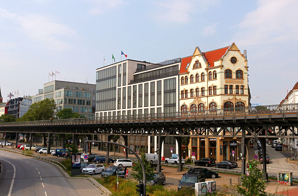 Der Hafen-Hof in der Straße Vorsetzen und das Portugiesenviertel