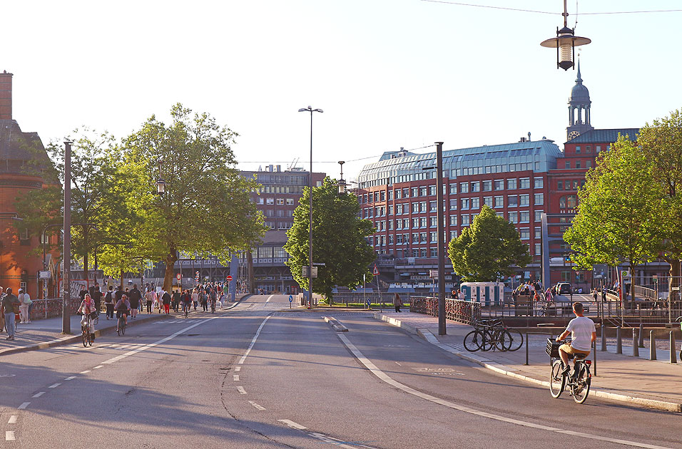 Hamburg-Neustadt - das fiktive Elbkrankenhaus (EKH) aus der Fernsehserie Notruf Hafenkante
