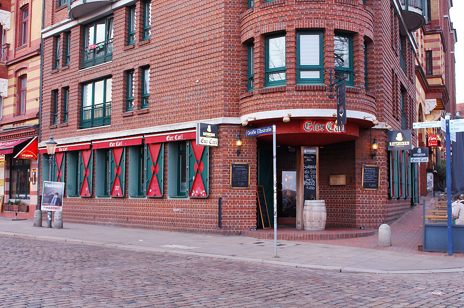 Die Kneipe Eier Carl am Fischmark in Altona-Altstadt
