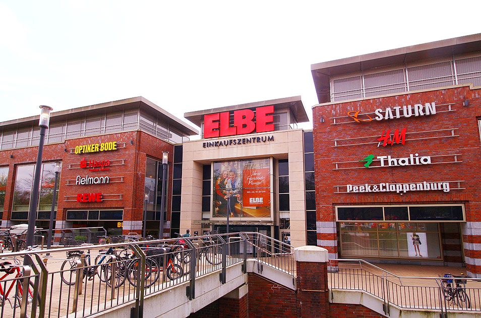 Das EEZ - Elbe Einkaufszentrum in den Hamburger Elbvororten