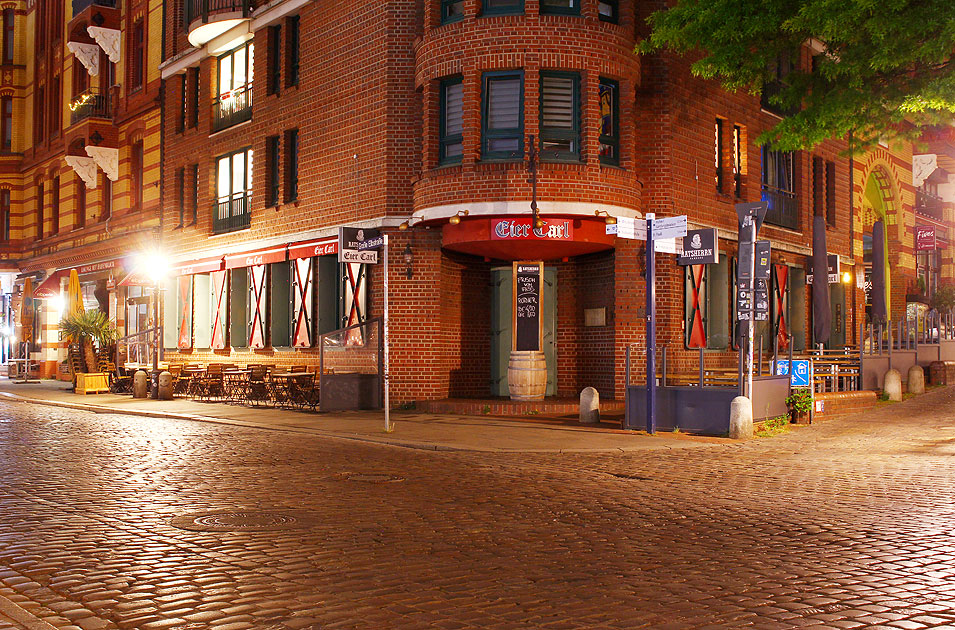 Die Kneipe Eier Carl am Fischmarkt in Altona
