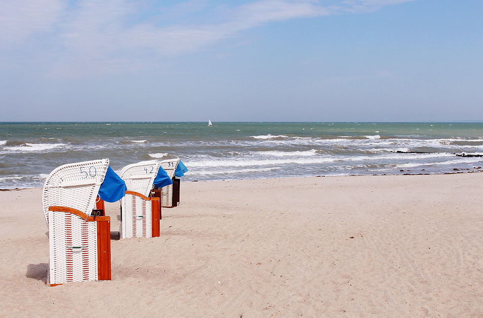 Strandkörbe an der Ostsee in Timmendorfer Strand