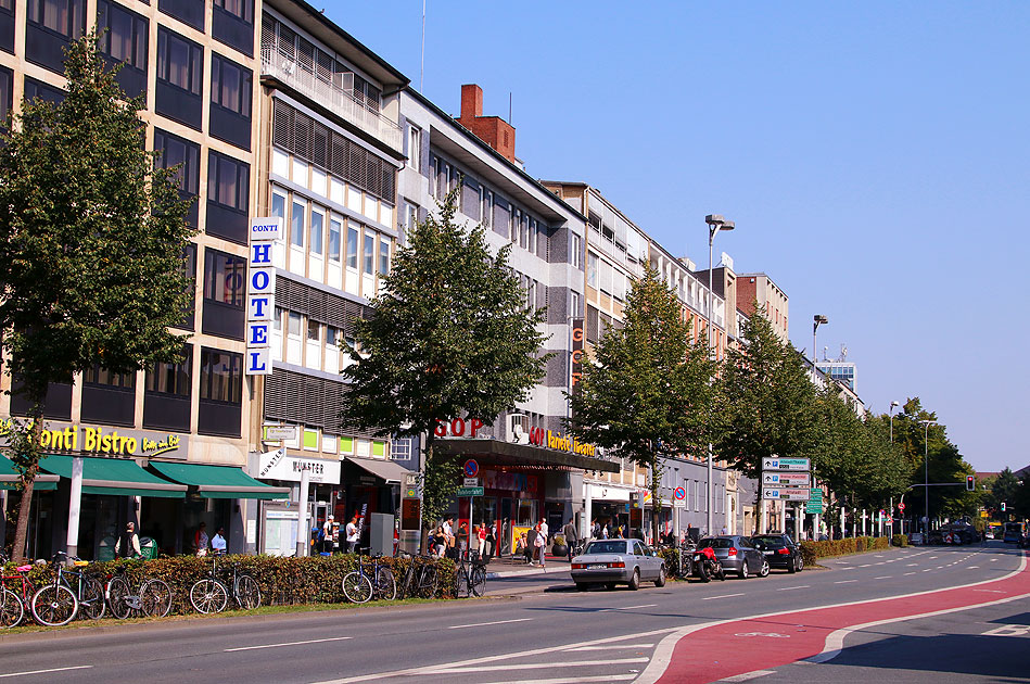 Die Bahnhofstra&szlig;e in M&uuml;nster in Westfalen