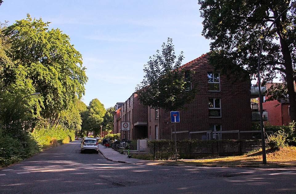 Die Stra&szlig;e L&uuml;ttmelland in Hamburg-Poppenb&uuml;ttel
